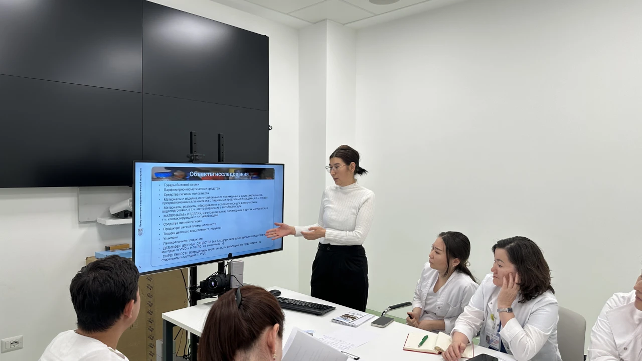 Референс-лаборатория провела рабочую встречу с инфекционным отделением Больницы Медицинского центра УДП РК