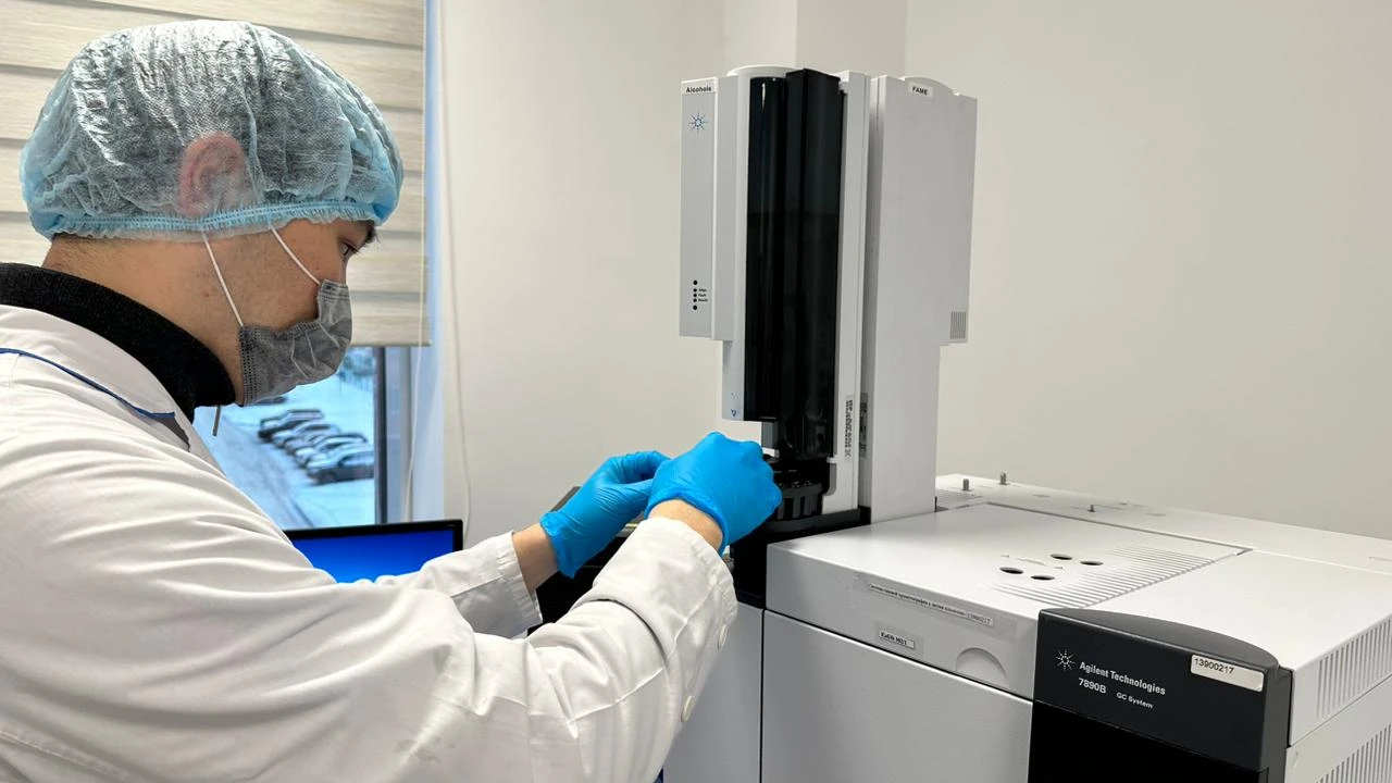 О применении изотопного анализа при выявлении фальсифицированной алкогольной продукции 